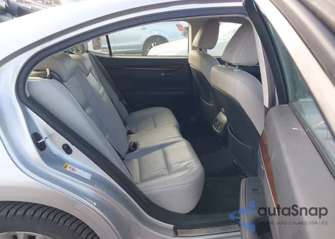 2013 Lexus Es 350 z USA, uszkodzony, nr VIN JTHBK1GG6D2052866